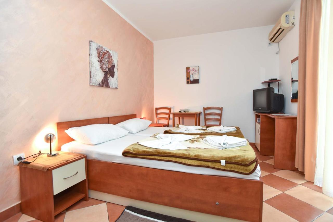 Villa Andrea Budva Buitenkant foto